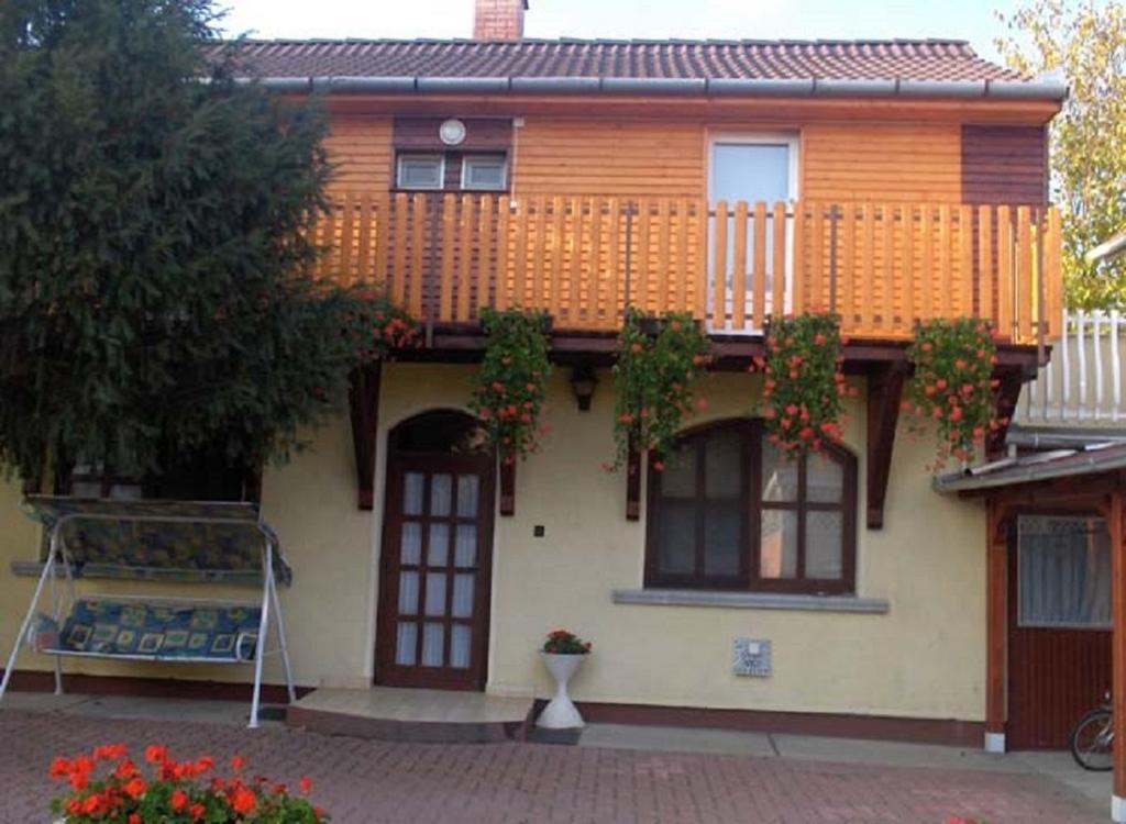 Sarkadi Apartman Hajdúszoboszló Exteriör bild